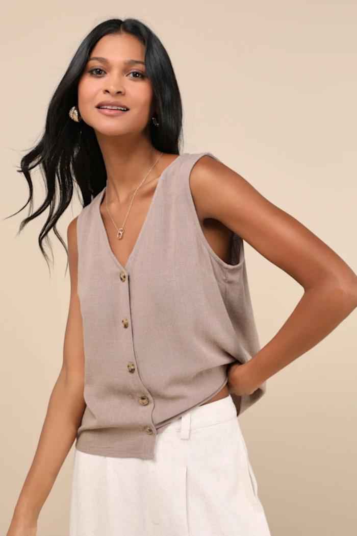 Solid-color Linen V-neck Sleeveless Button-up Top