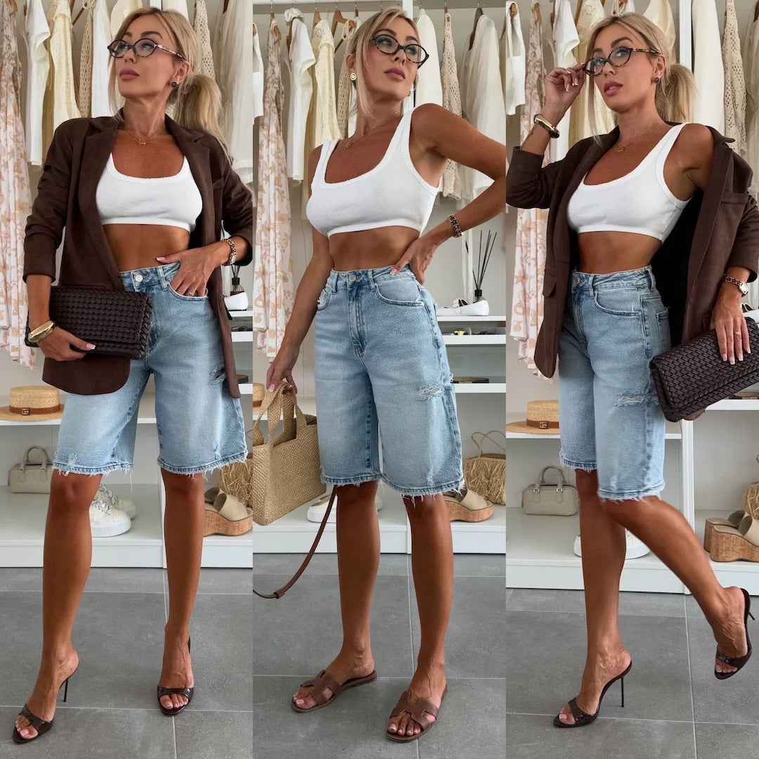 Mid-Rise Washed Denim Shorts – Relaxed Street Style