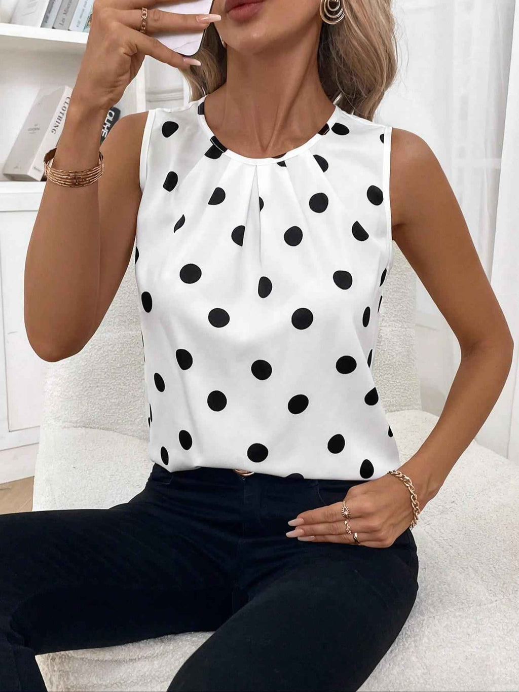 Geometric Print Sleeveless Top