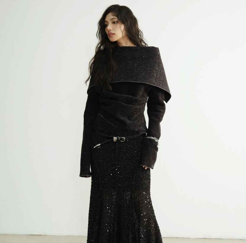 Slim-Fit Viscose Short Coat – Solid Black, Regular Sleeve