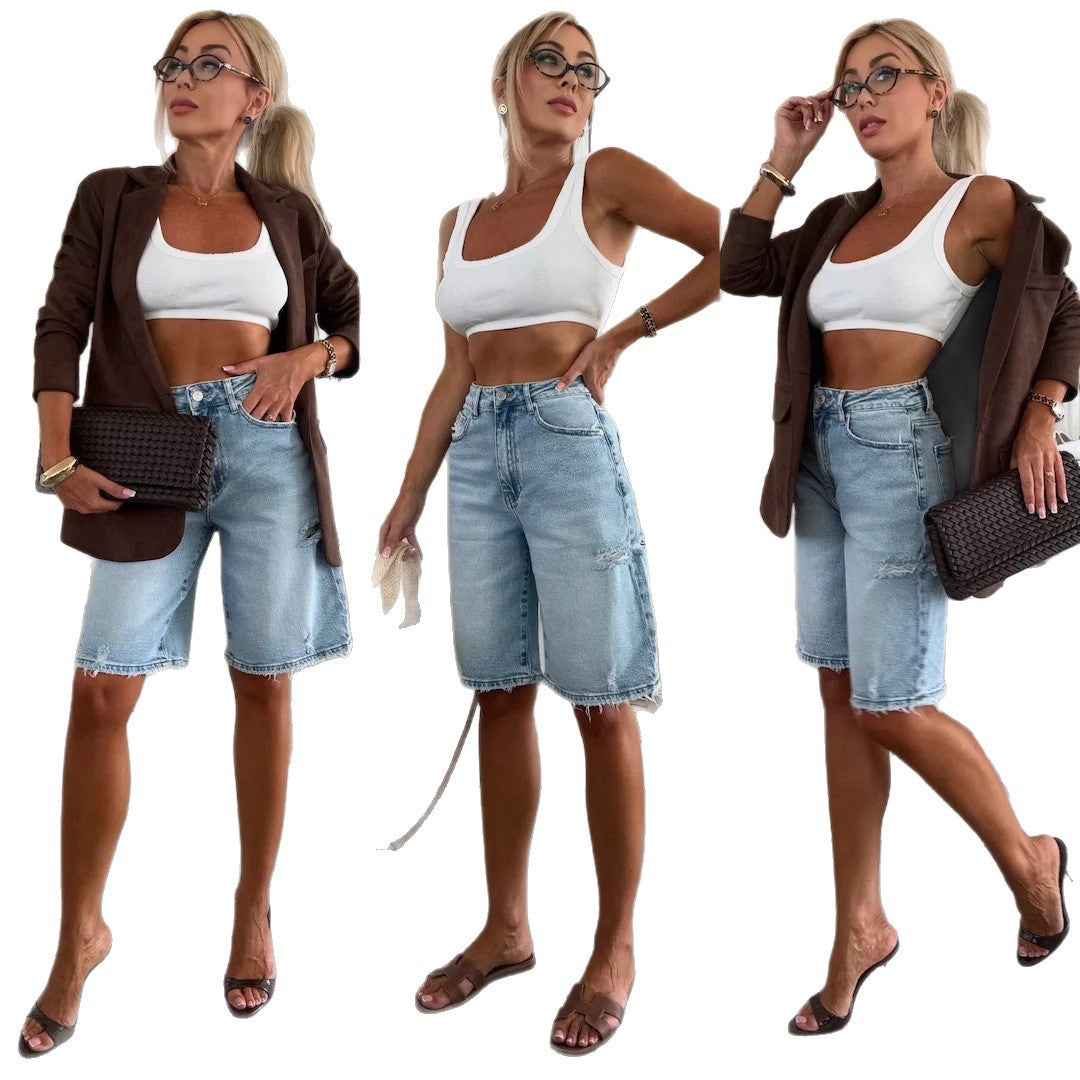 Mid-Rise Washed Denim Shorts – Relaxed Street Style