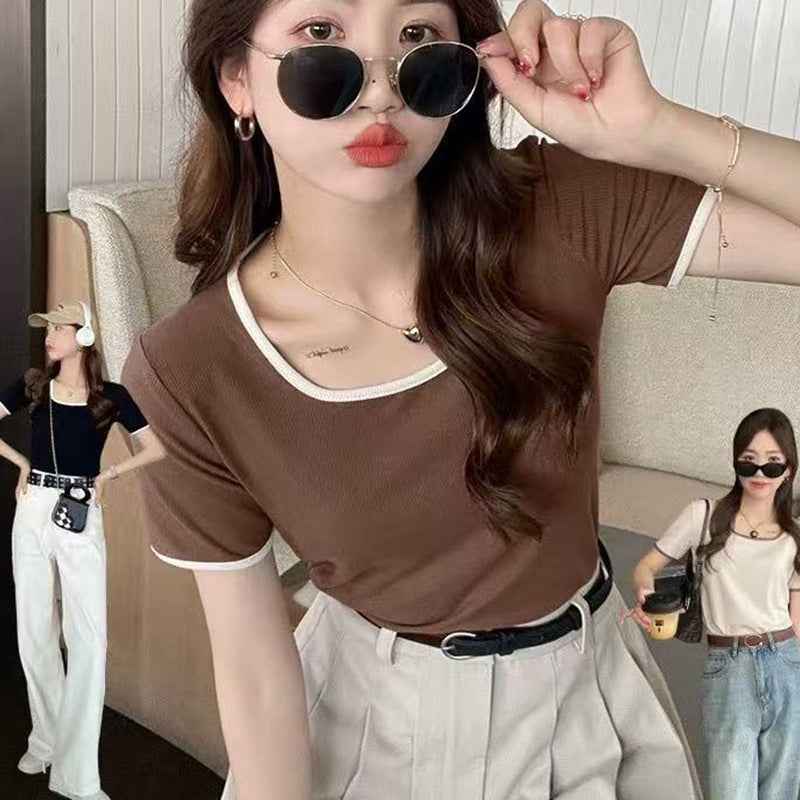 Square-Neck Colour-Block Top – Slim Fit, Ribbed, Short Sleeve