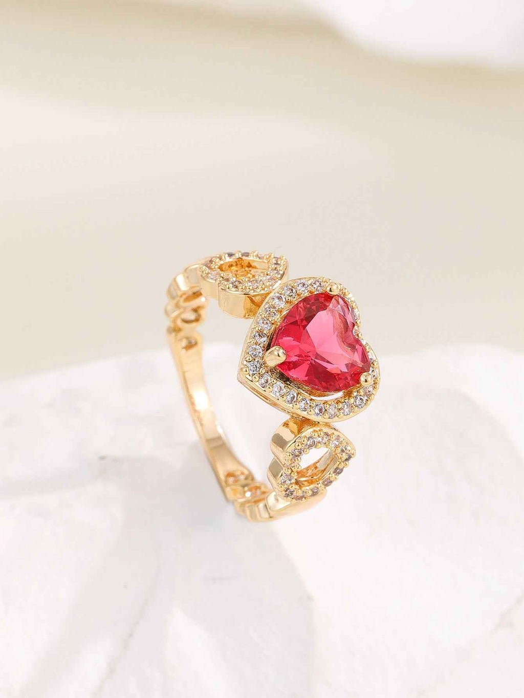 Gold-plated Copper Three-heart Ring Round Shape