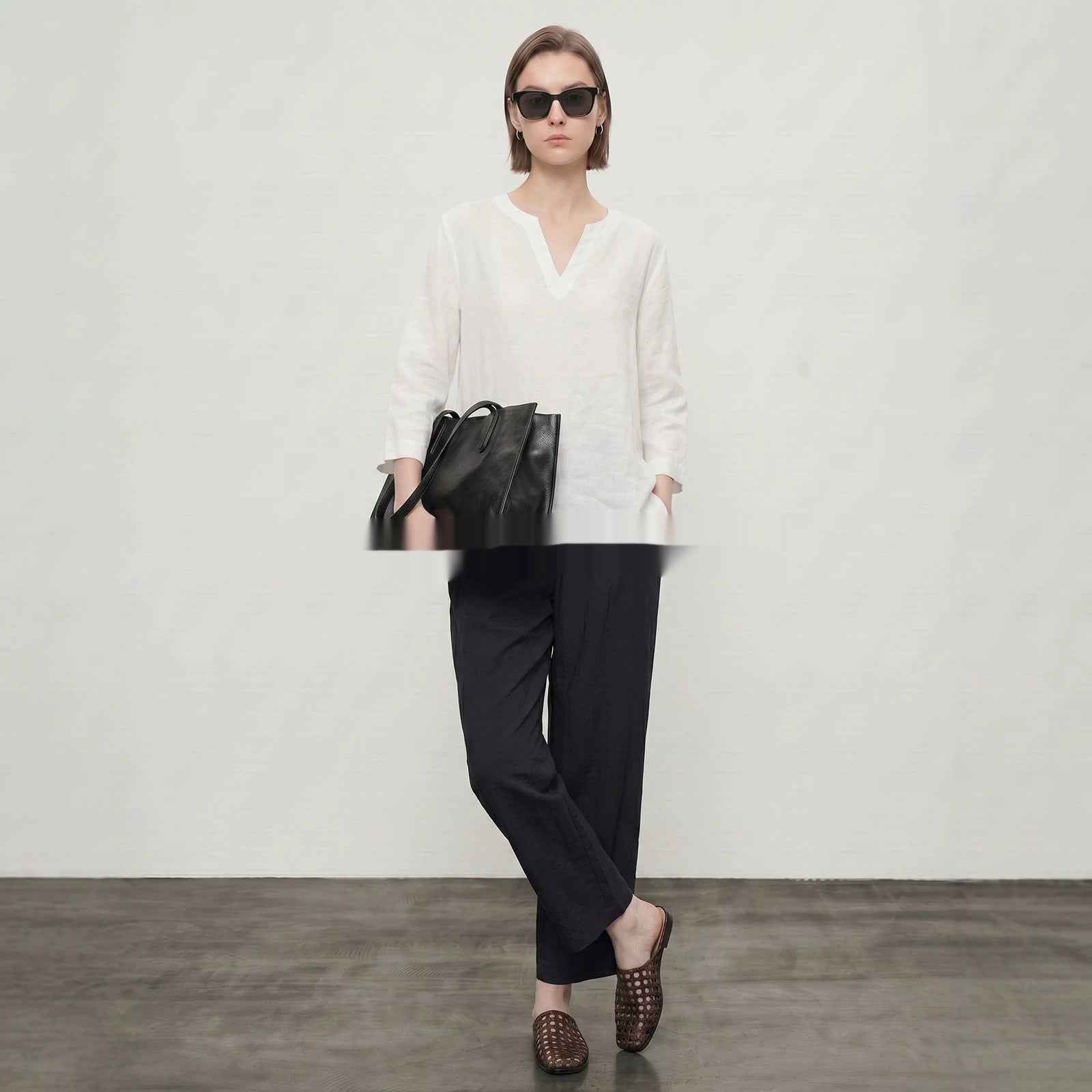 Womens Linen Plain-weave Top With Three-quarter Sleeves