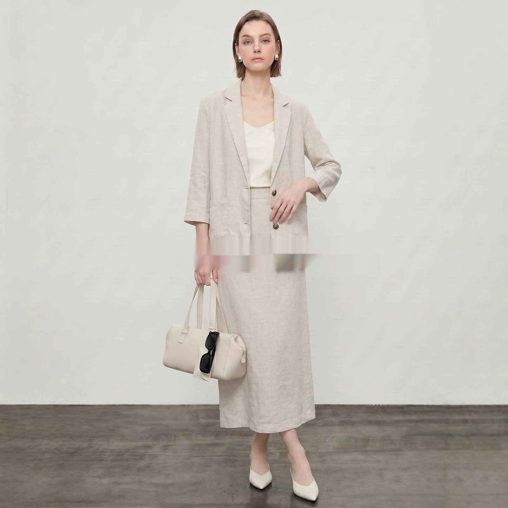 Womens Loose-fit Linen Blazer With Two Pockets