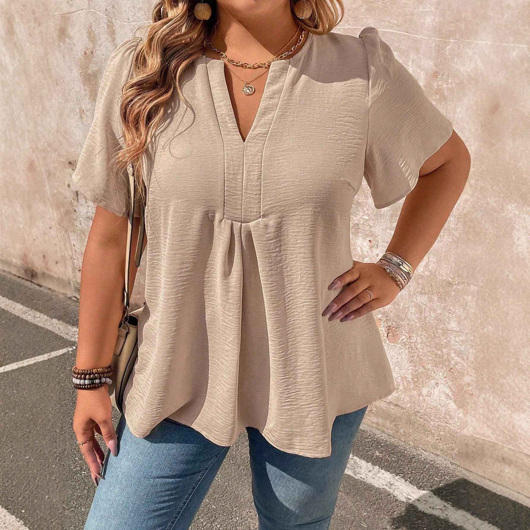 3D Effect Loose-Fit Spandex Pullover Top