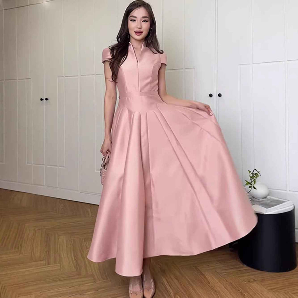 French-Style Flared Maxi Dress – Short Sleeve Elegance