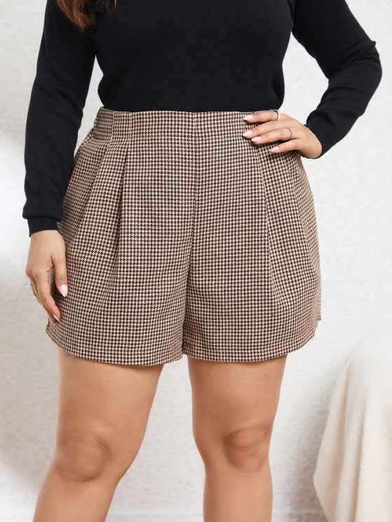 Women's Houndstooth Plaid Shorts – Knitted, Elegant Casual