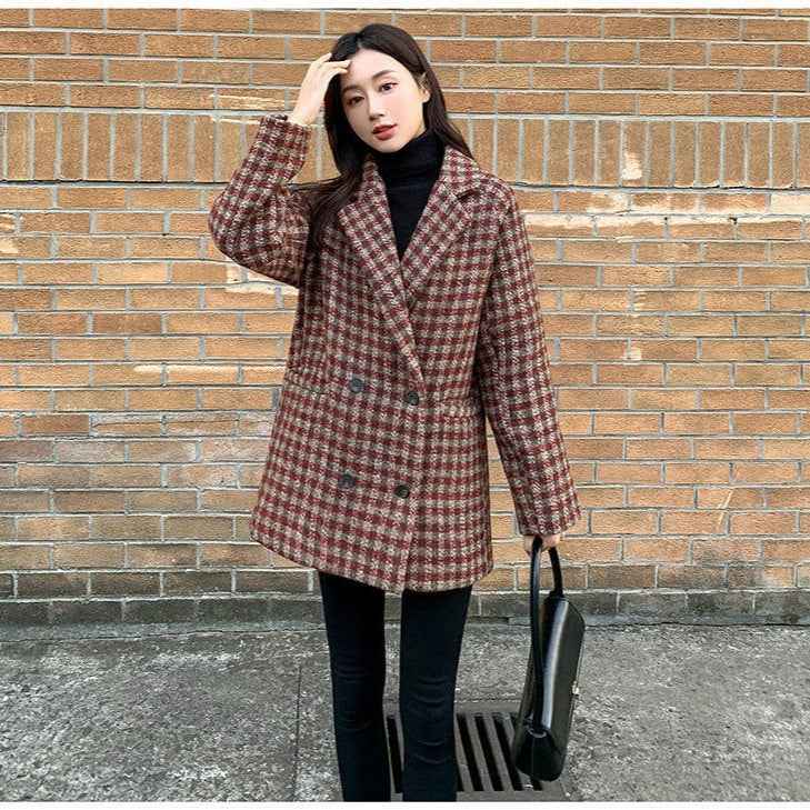 Women's Plaid Coat – Elegant Loose Fit with Pockets, S–XXL