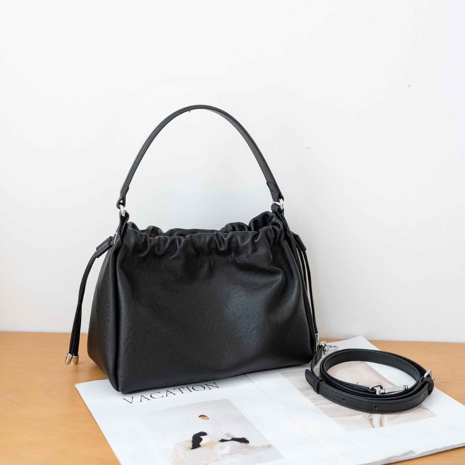 Handbag Versatile And Trendy Can Be Worn As A Shoulder Bag Or Crossbody