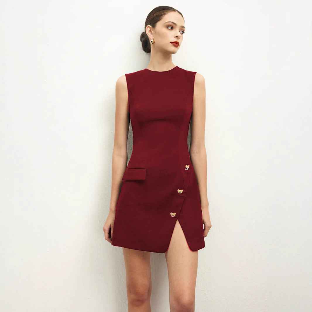 Sleeveless High-Waist Slim-Fit Straight Maxi Dress with Button Detail