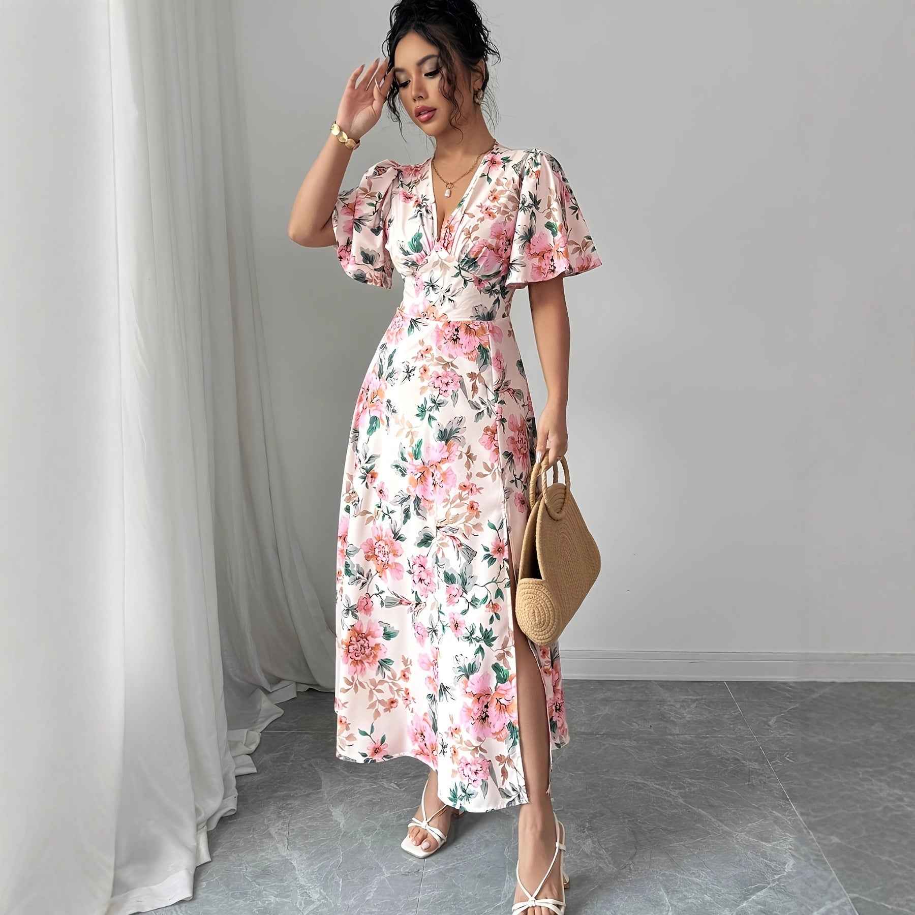 Waist-cinching Figure-flattering Short-sleeved Slit Dress