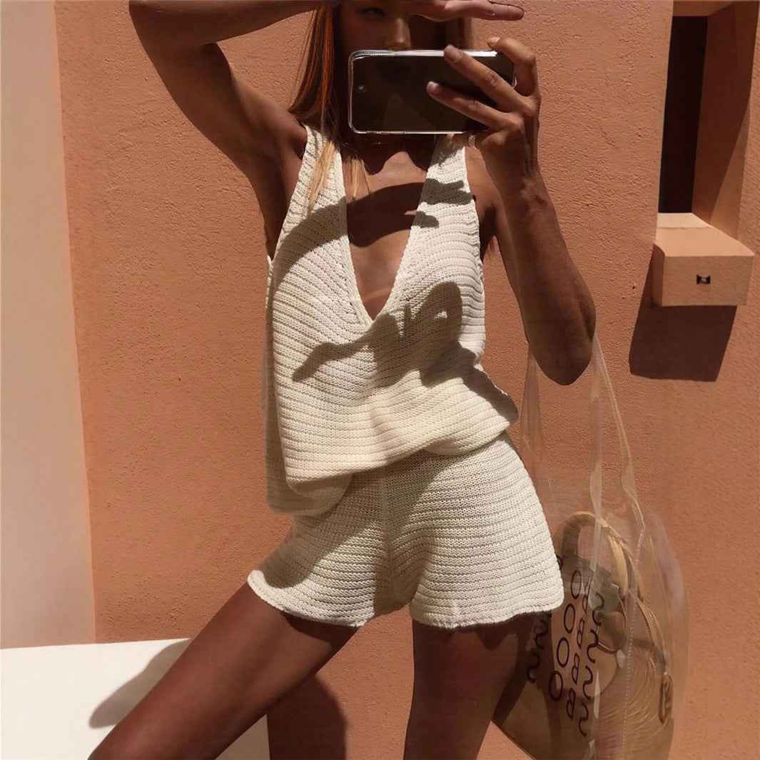 V-Neck Vest & Shorts Two-Piece Set – Loose Fit Street Style