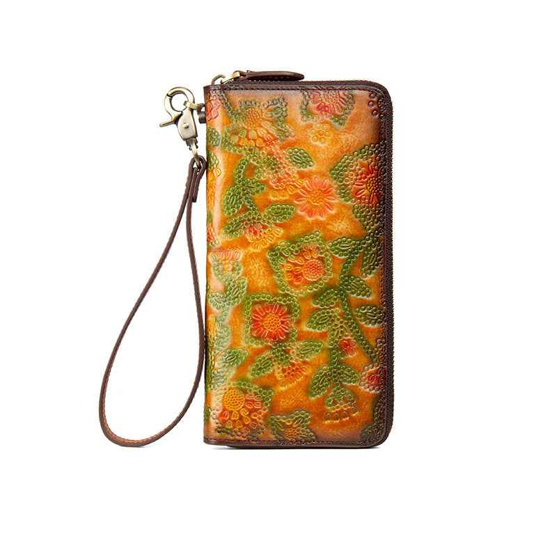 Large-Capacity Embossed Floral Leather Wallet – Vintage