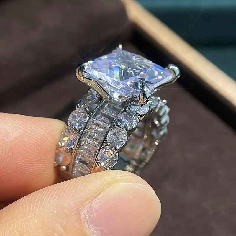 Affordable Luxury Style High-grade Ring