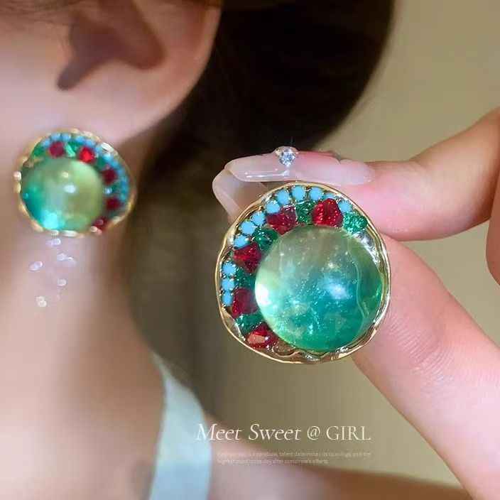 Retro Glass Stud Earrings – Bold Oversized Summer Jewelry