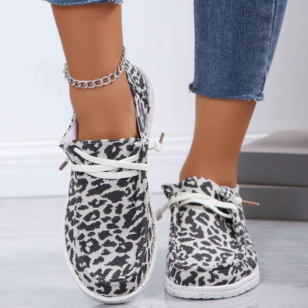 Leopard Print Flyknit Lace-Up Flat Shoes