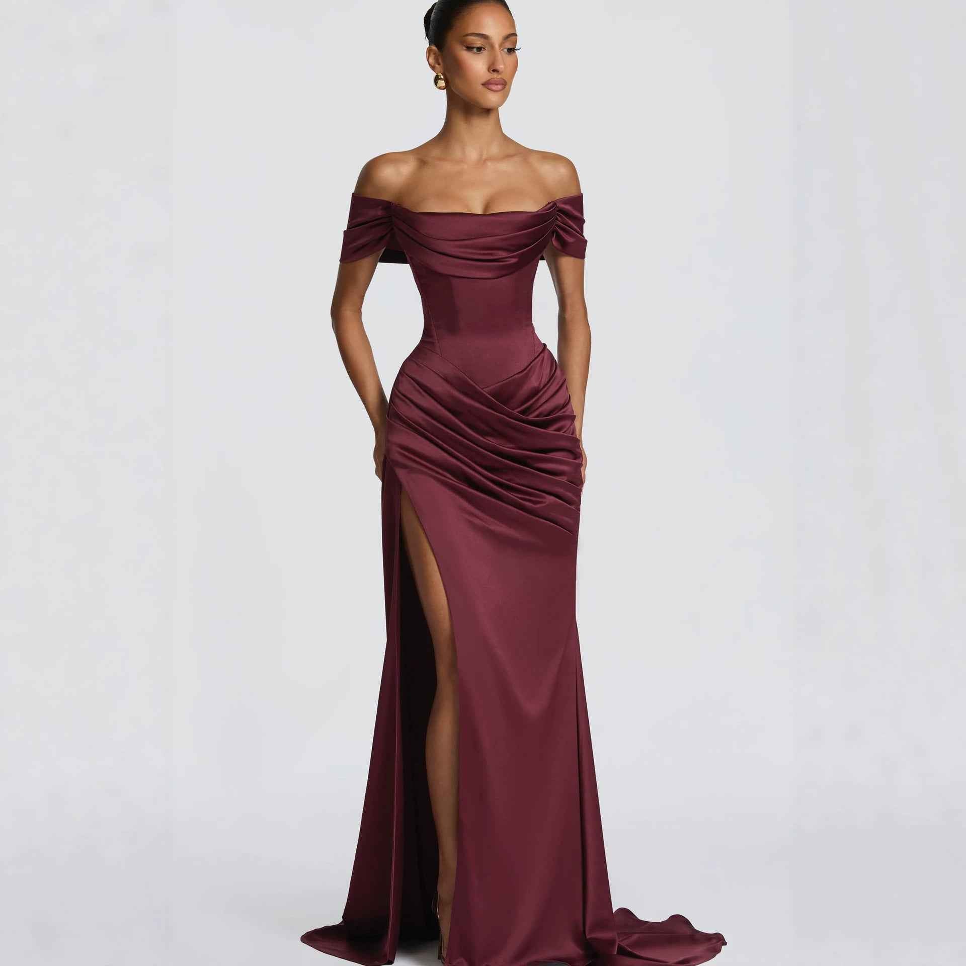 High-Slit Mermaid Maxi Dress – Sleeveless Evening Gown