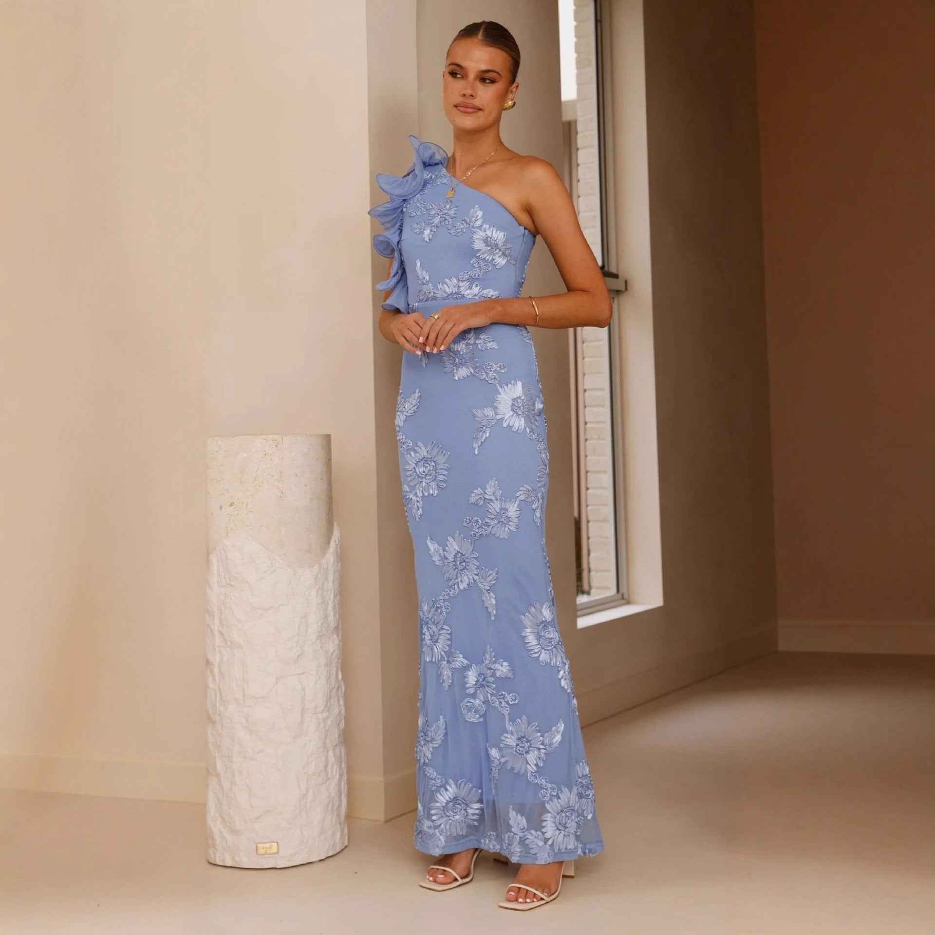 3D Floral Backless Maxi Dress
