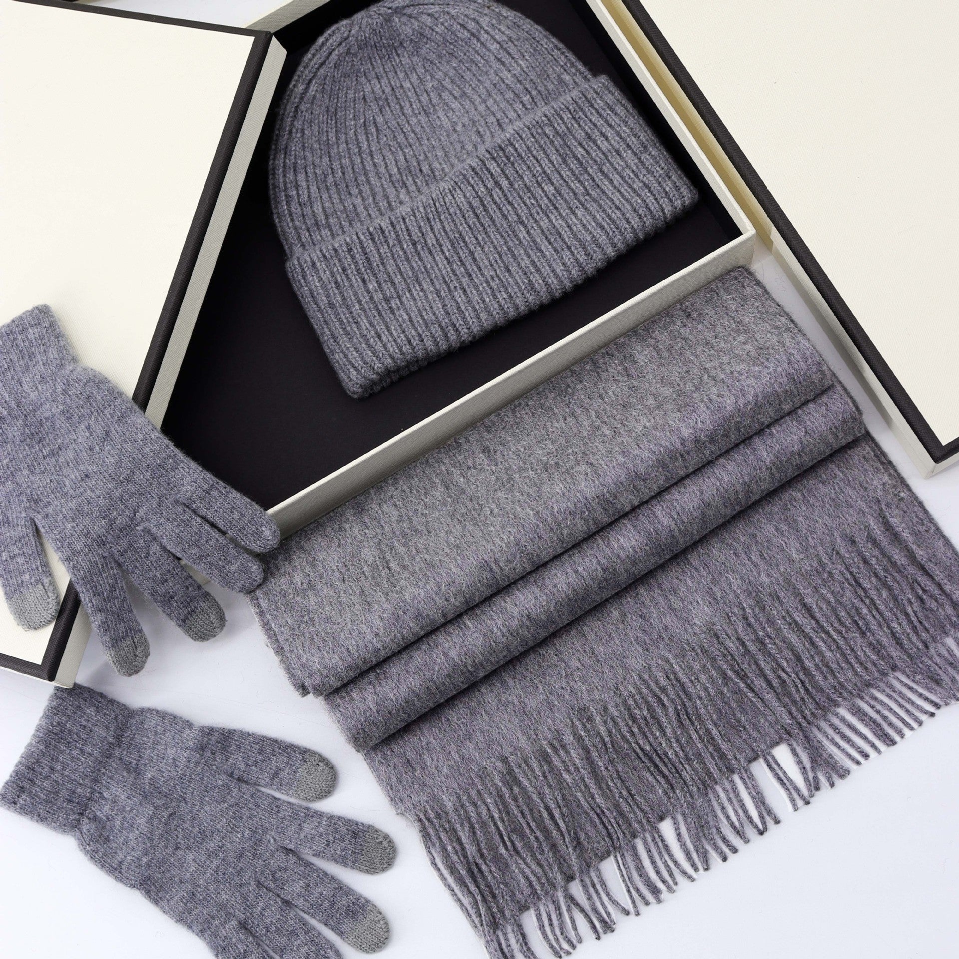 Wool Tassel 3-Piece Winter Gift Set — Hat, Scarf & Gloves
