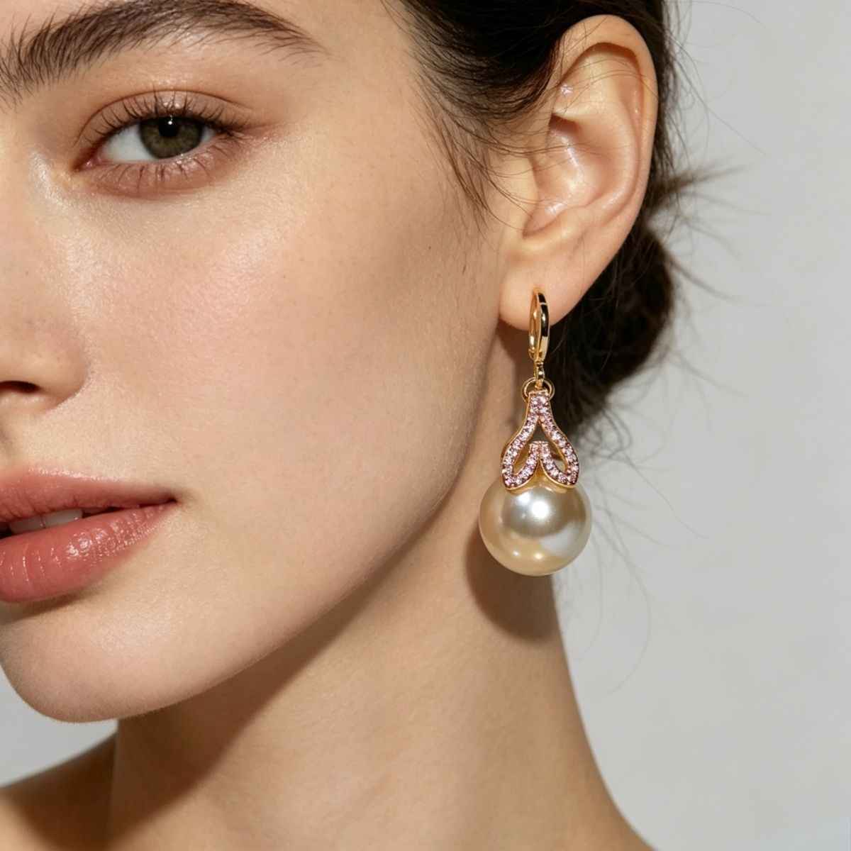 Hong Kong Style Pearl Earrings For Women, French Zircon C Hoop Studs With S925 Silver Needle, Retro Commute High-End Ear Jewelry