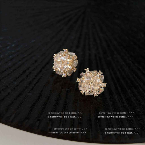 3D Sparkling Crystal Stud Earrings For Women Niche Luxury Zircon Earrings Versatile Elegant Jewelry