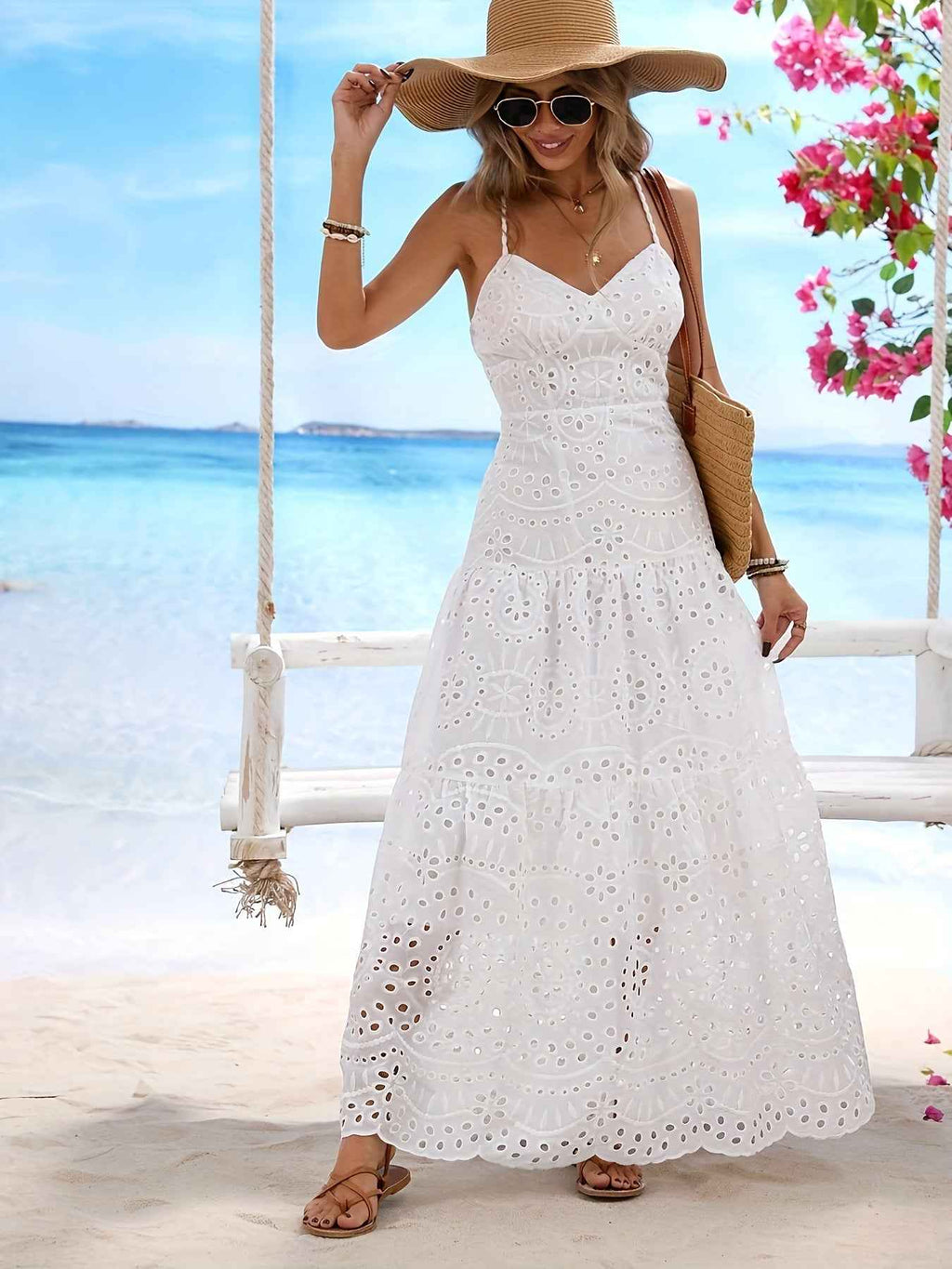 Women's Elegant Lace Sleeveless Slip Dress