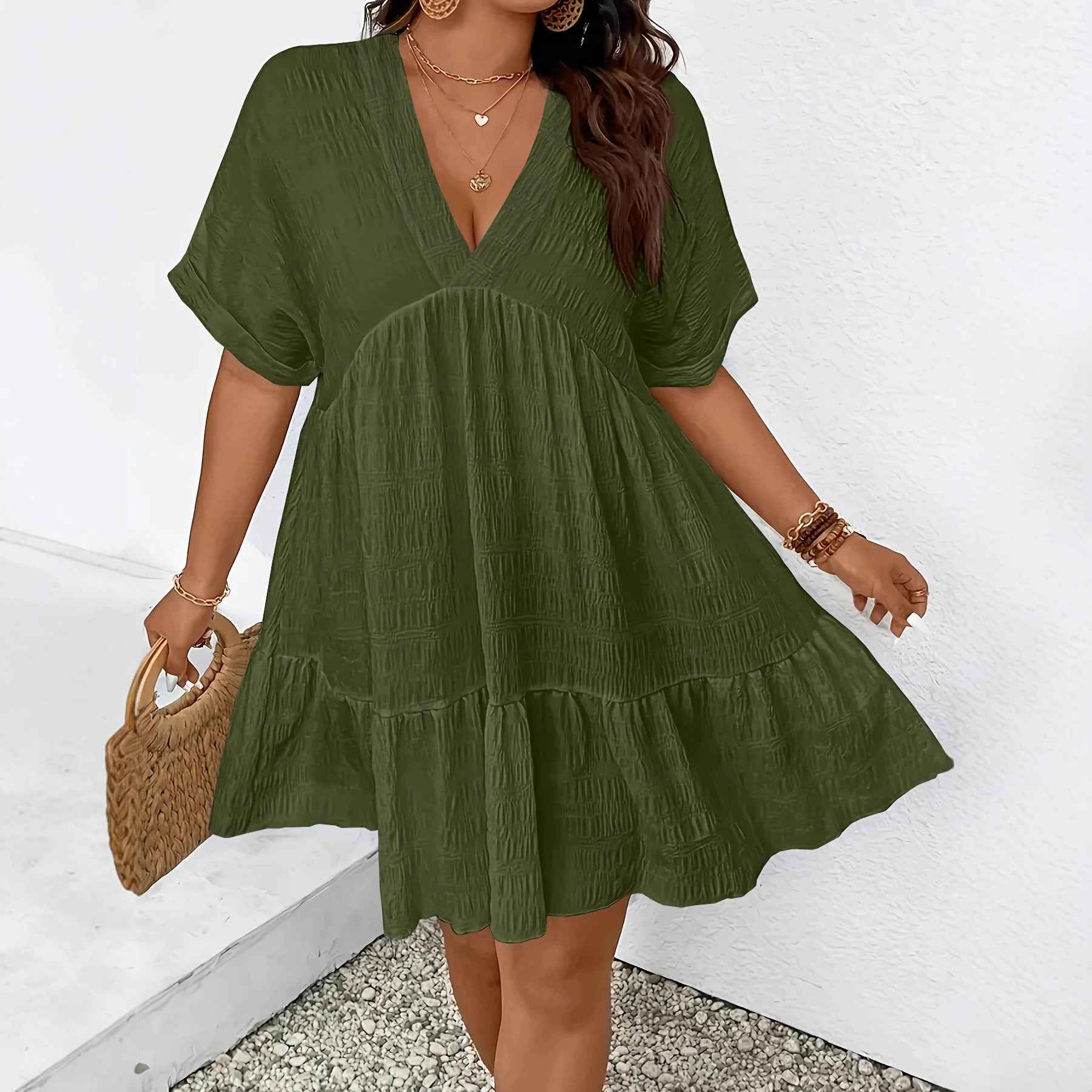Deep V-Neck Short-Sleeve Loose-Fit Pullover Midi Dress – Plus Size
