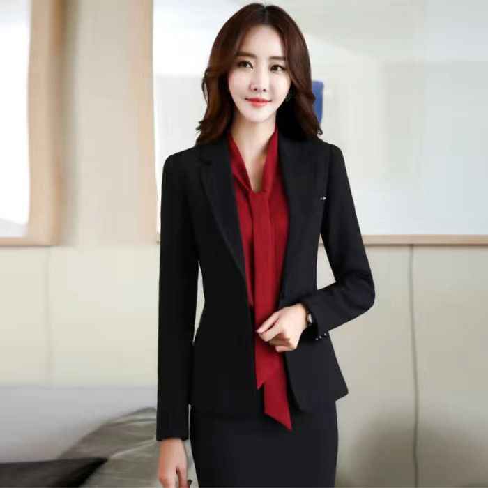 Korean-style Casual Fitted Top For Women