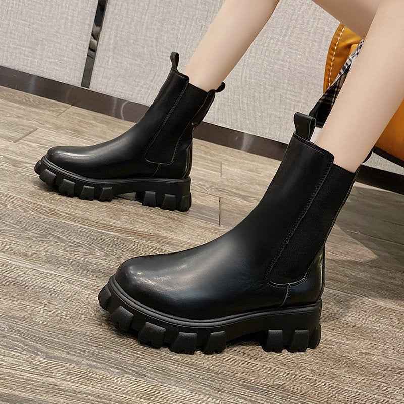 Chunky Heel Mid-Calf Boots – British Style Slip-On