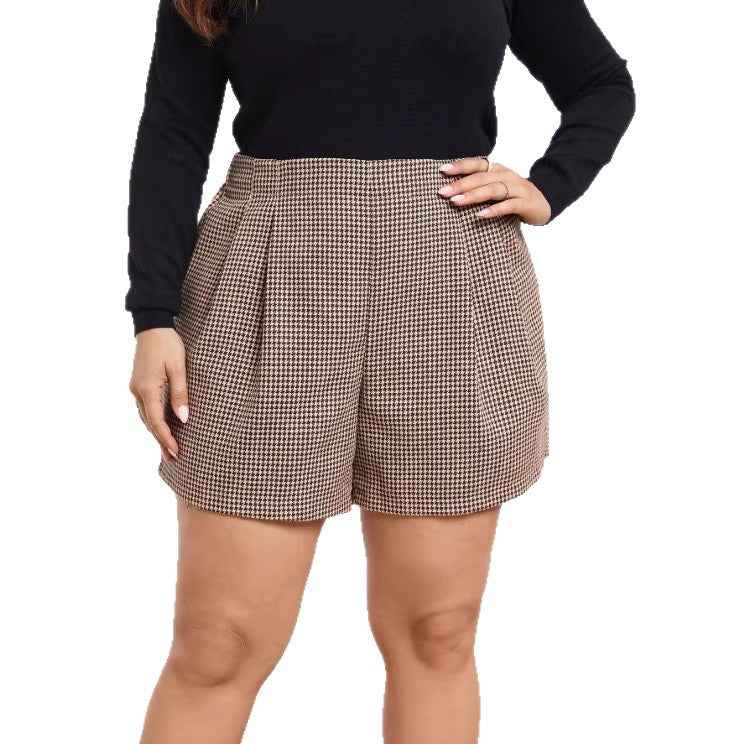 Women's Houndstooth Plaid Shorts – Knitted, Elegant Casual