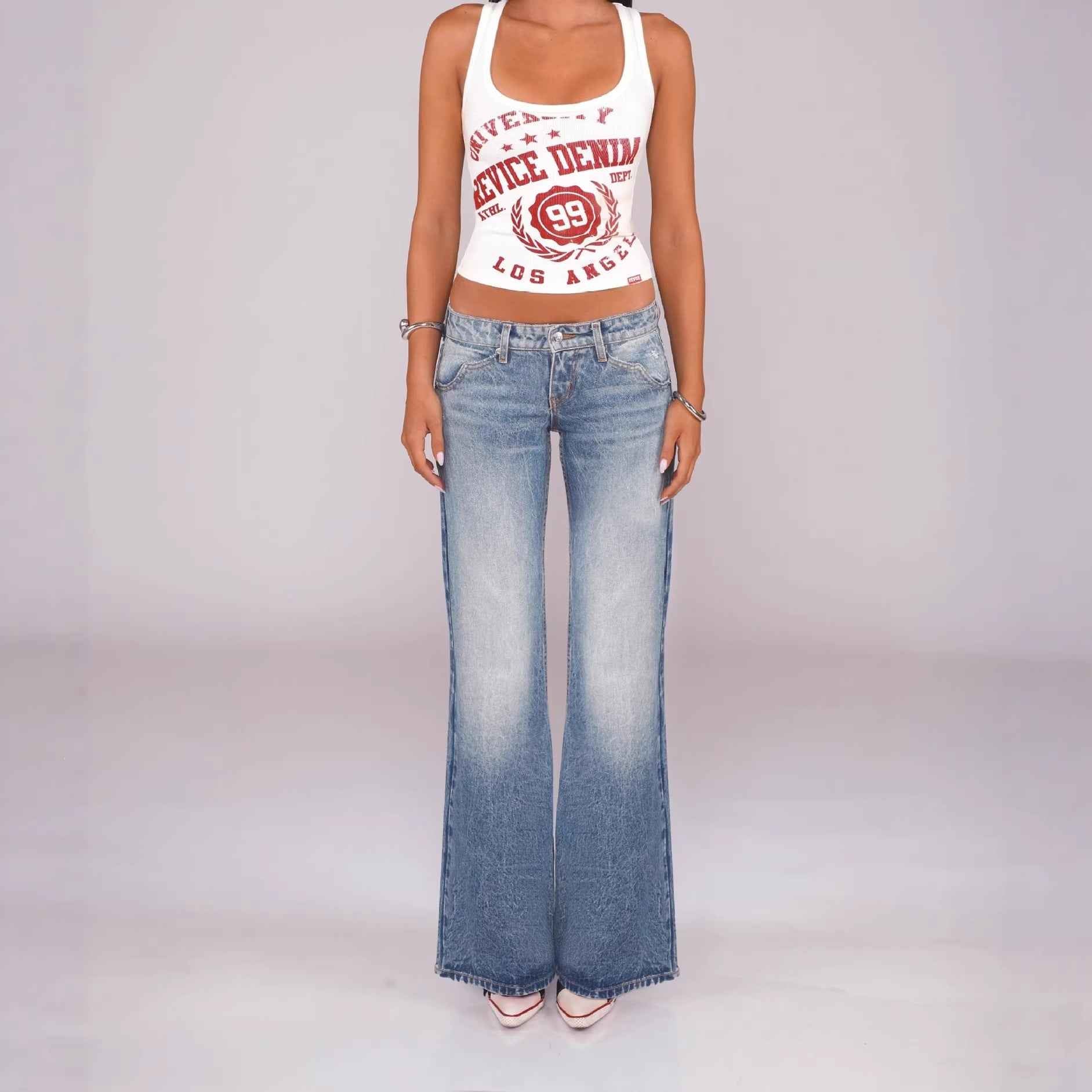 Low-Rise Straight-Leg Denim Jeans – Washed Blue Street Style