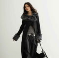 Fur-Collar Wool Blend Coat – Fitted Waist, Long Silhouette