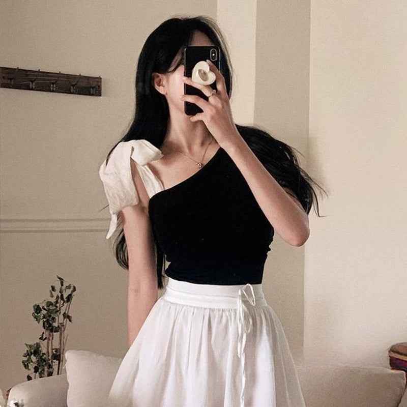 Women's Lace-Up Waist-Cinching Knit Top – Three-Quarter Sleeve Pullover