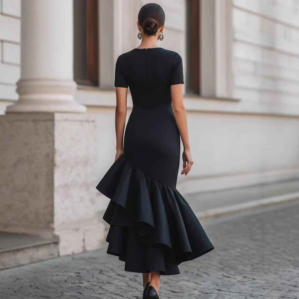 Short-Sleeve Mid-Waist Slim-Fit Knit Sheath Midi Dress