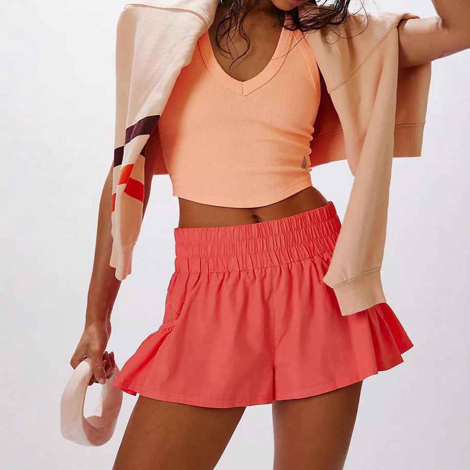 High-Waisted Yoga Shorts – Quick-Dry, Ruffled Hem, Pockets