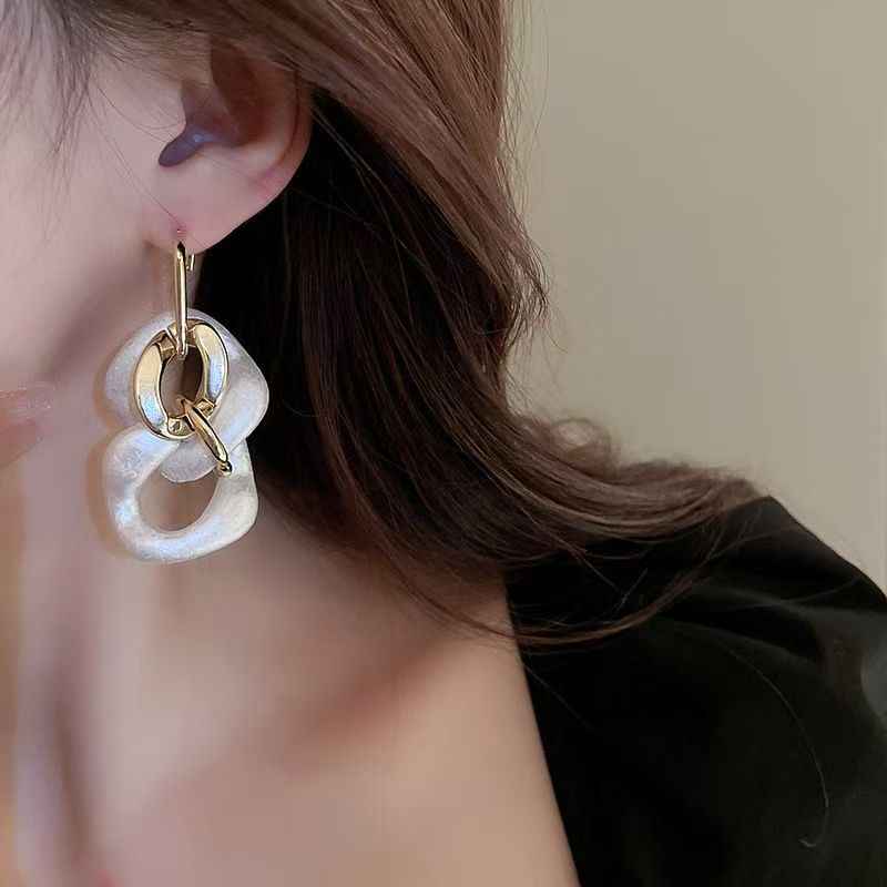 Geometric Chain Hoop Earrings – Luxury Versatile Women’s Jewelry