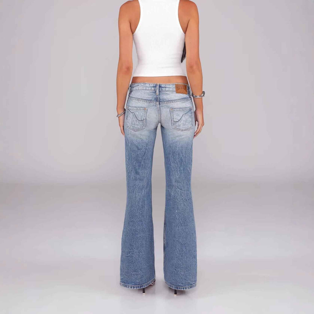 Low-Rise Straight-Leg Denim Jeans – Washed Blue Street Style