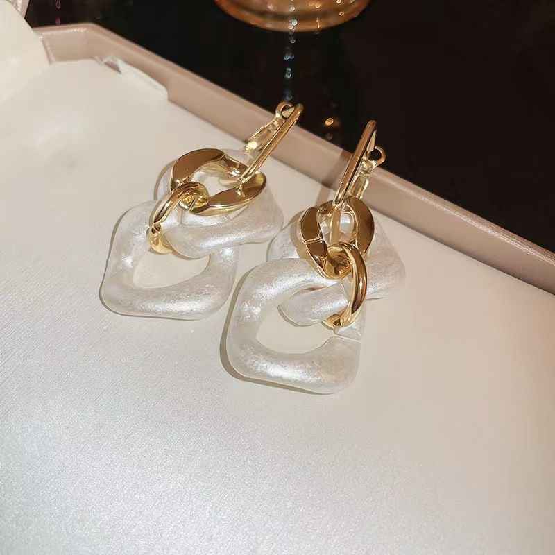 Geometric Chain Hoop Earrings – Luxury Versatile Women’s Jewelry