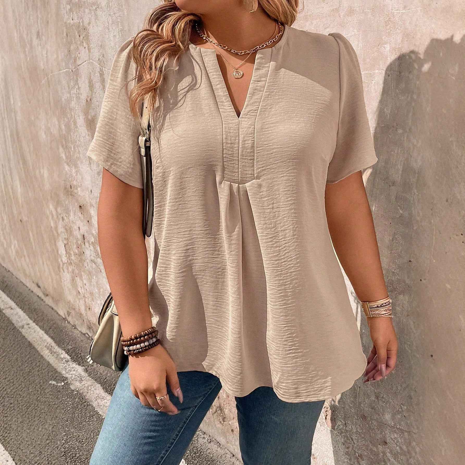 3D Effect Loose-Fit Spandex Pullover Top