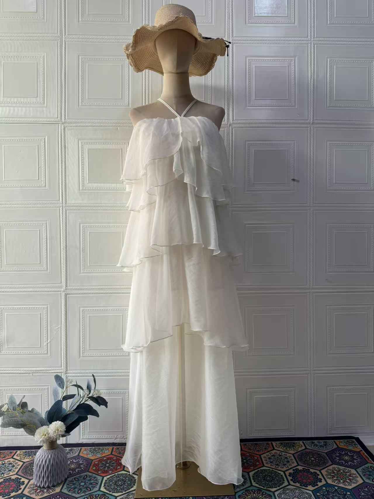 Halterneck Ruffled-Hem Maxi Dress — Sleeveless, Slim Fit Evening Gown