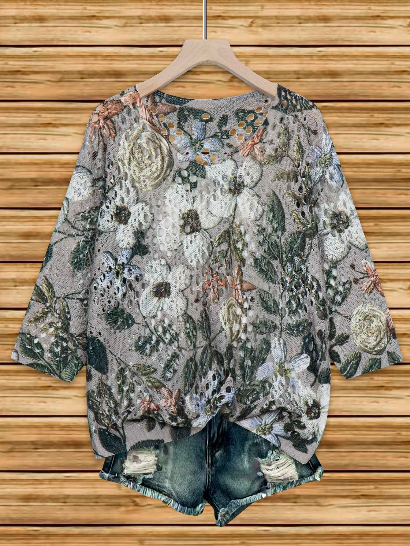Women's 3D Knit Batwing Sweater – Hollowed-Out Elegant Design