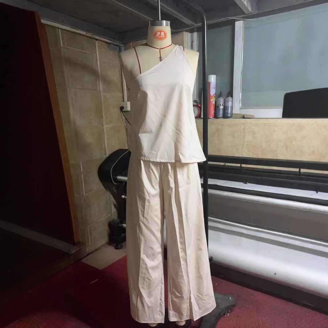 Sleeveless Top & Elastic-Waist Wide-Leg Trousers Set
