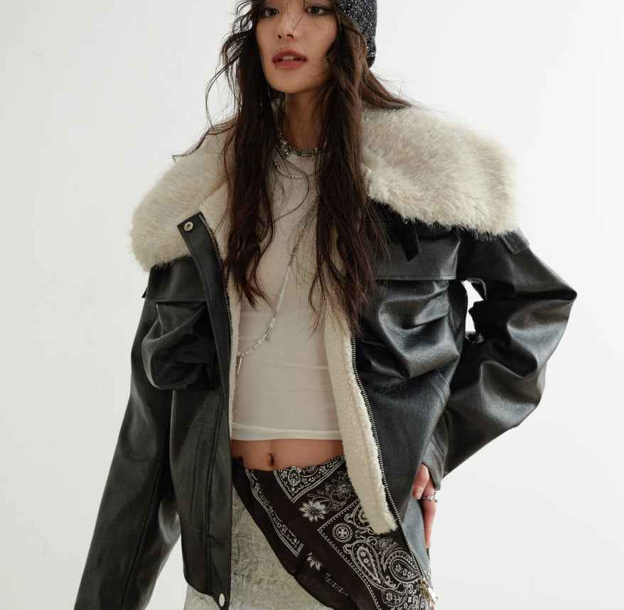 Color-Block PU Leather Jacket – Fur Collar, Turtleneck, Loose Fit