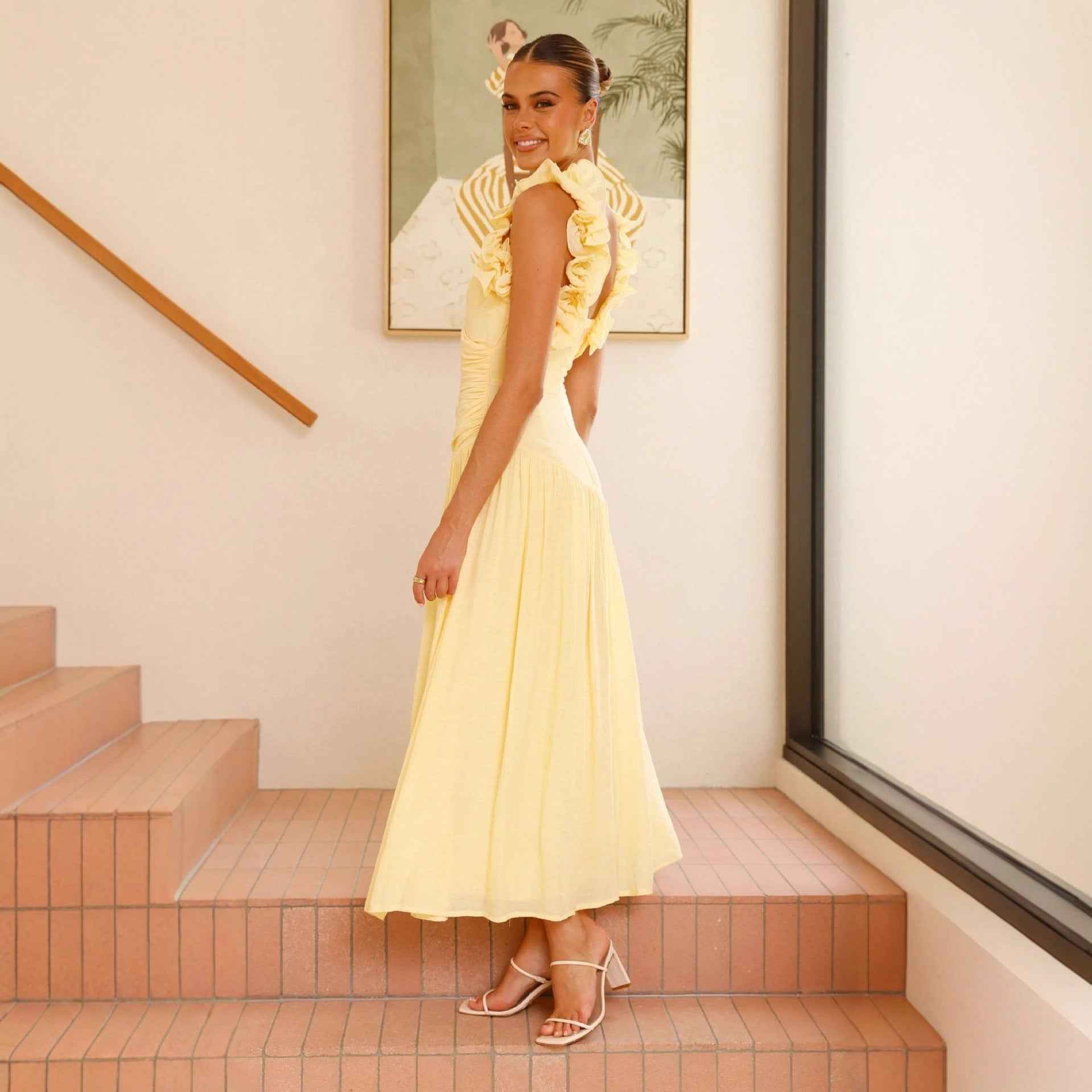 High Waist Tie-Up Sleeveless Dress – Slim Fit