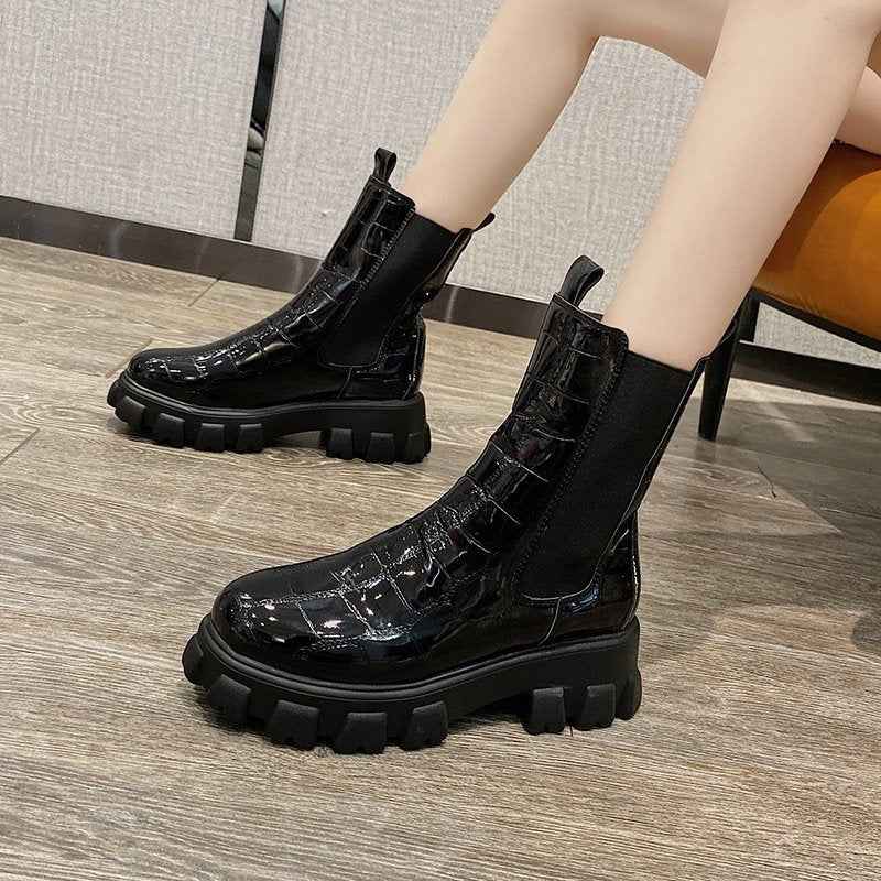 Chunky Heel Mid-Calf Boots – British Style Slip-On
