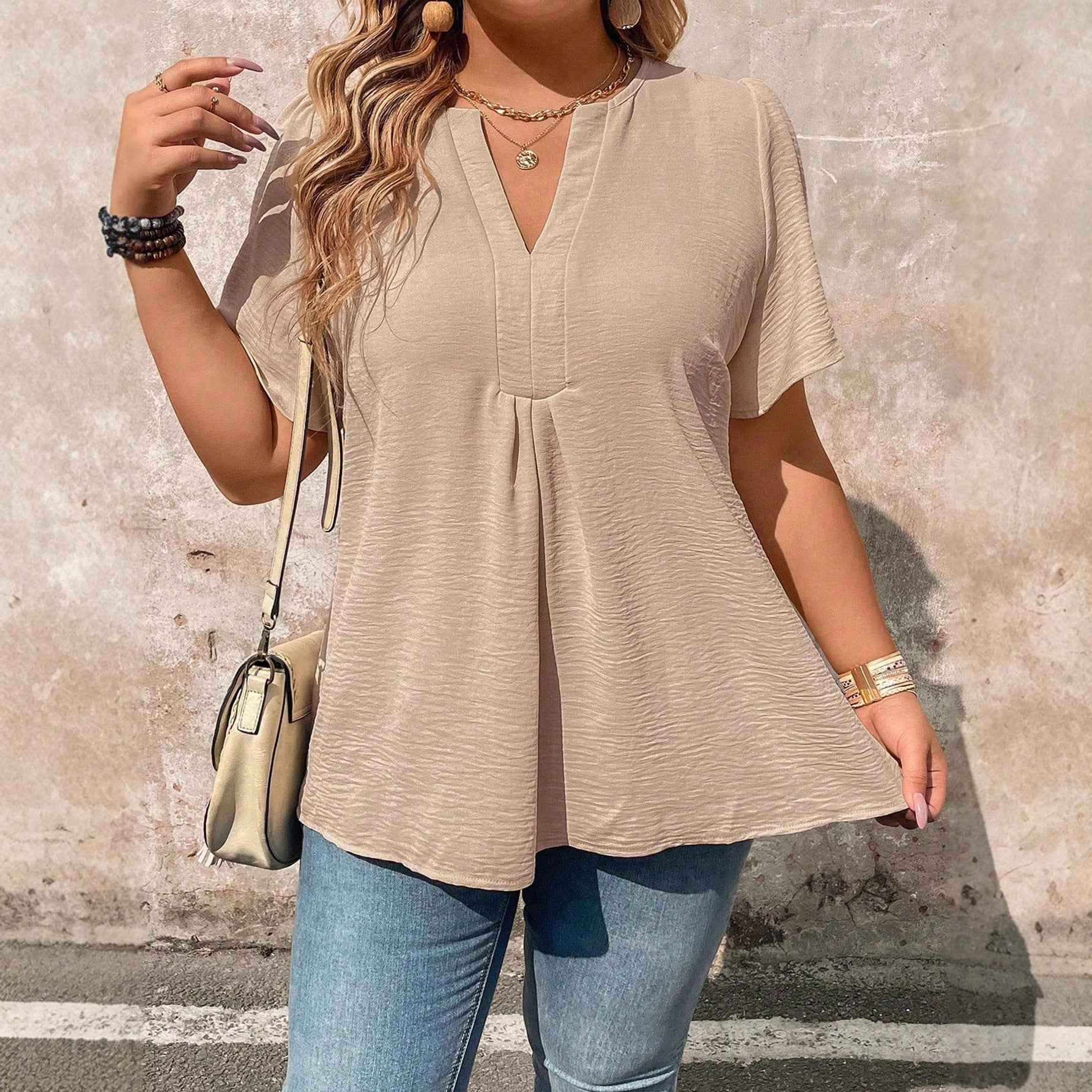 3D Effect Loose-Fit Spandex Pullover Top