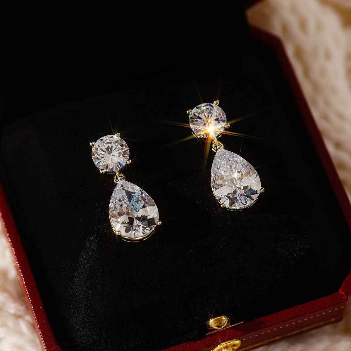 2026 New Trendy Teardrop Zircon Earrings, Cold Minimalist Designer Studs, Niche High-End Elegant Ear Jewelry For Women
