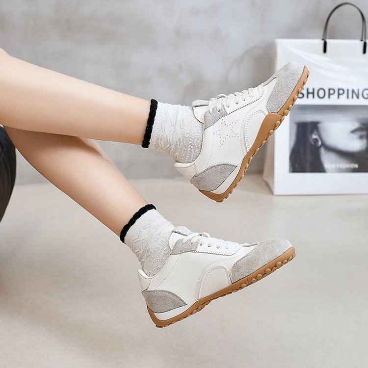 Retro Star Virtue Training Shoes For Women, Lightweight And Casual Sports Board Shoes