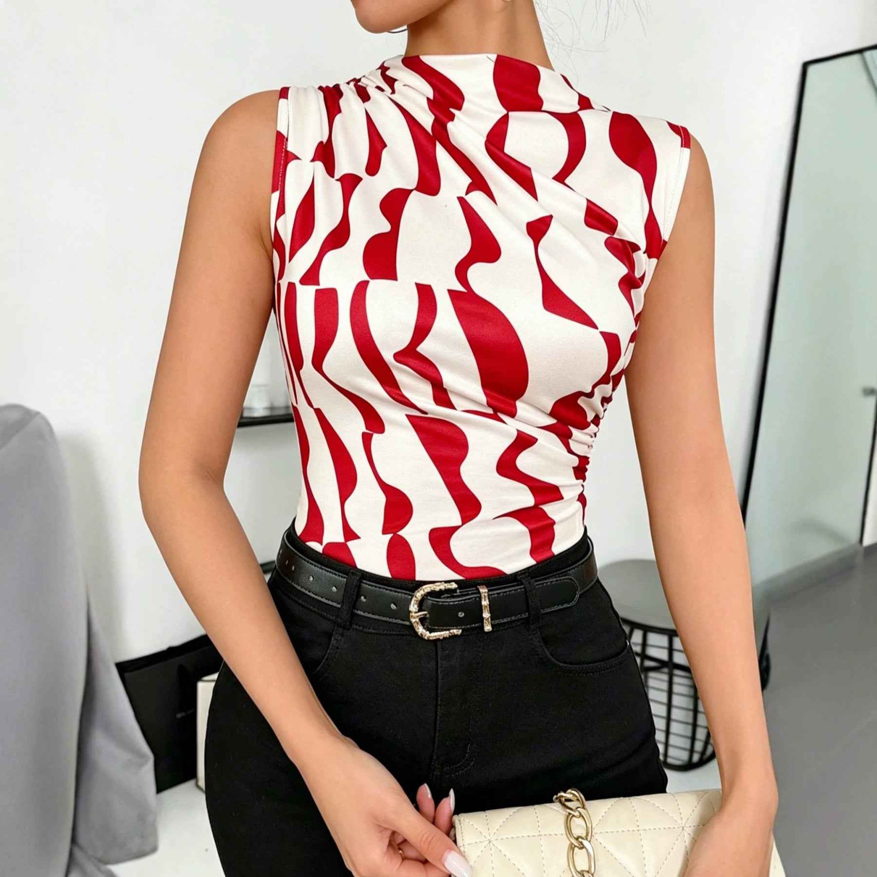 Printed Sleeveless Turtleneck Fitted Top